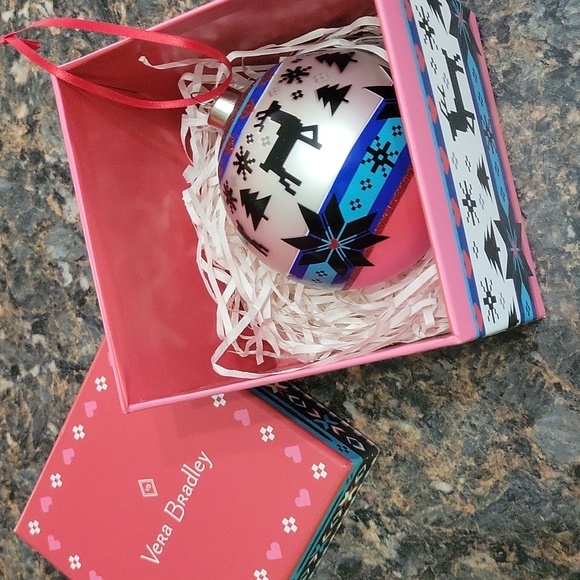 New In Box Vera Bradley 22 Christmas 